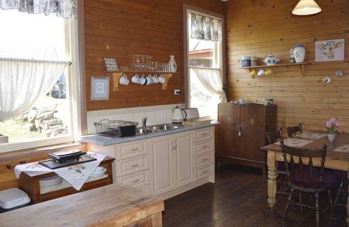 Hill End House | Early colonial style homestead [circa 1906]