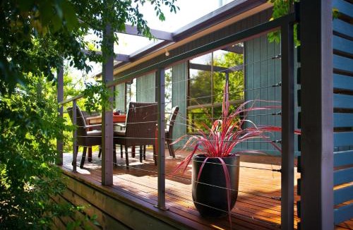 Daylesford House | Eastern View Villa