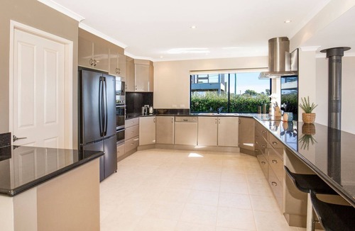 Culburra Beach House | Eclipse - Absolute Beachfront with Stunning Views