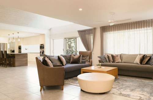 Coffs Harbour House | Eden's Hideaway - luxury living with salt water pool