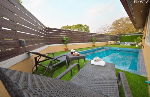 Tivarekar Wadi Villa | EKOSTAY - Pinewood Villa