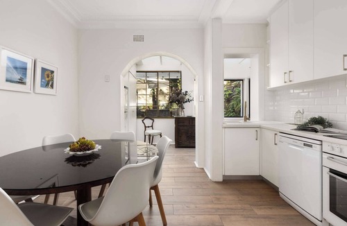 Vaucluse House | Elanora House In Prestigous Vaucluse