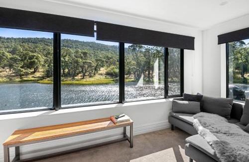 Crackenback House | Elbert at Lake Crackenback Resort