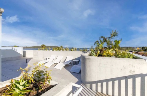 Batemans Bay Apartment | Elegant 2-Bed Apartment with Stunning Views
