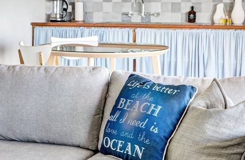 Forresters Beach House | Eleuthera - Direct Beach Access