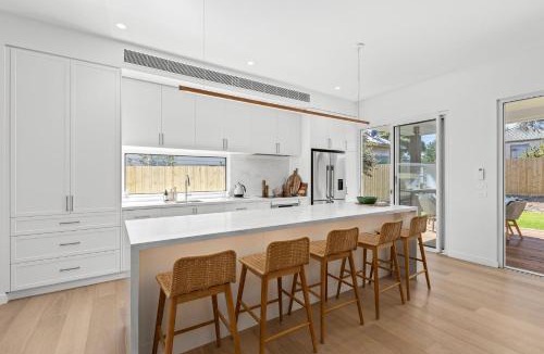Queenscliff House | Ellenvale