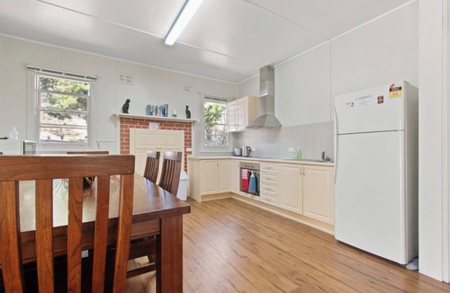 Little River House | Elm Cottage
