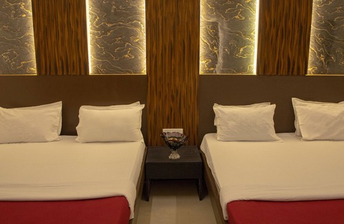 Dhobitalao Hostel | Empire Royale Hotel - Hostel