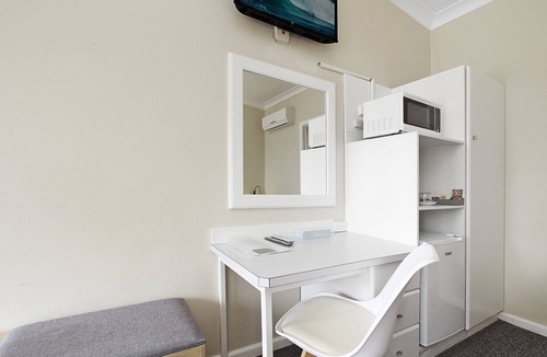 Engadine Hotel | Engadine Motor Inn