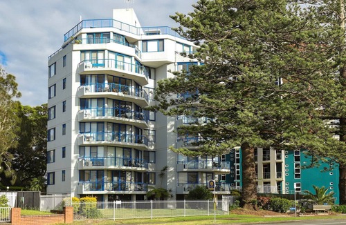 Tuncurry Apartment | Enjoy wonderful water views from Heritage 303