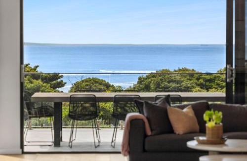 Torquay House | Esplanade Ultimate Luxury Pool & Ocean Views