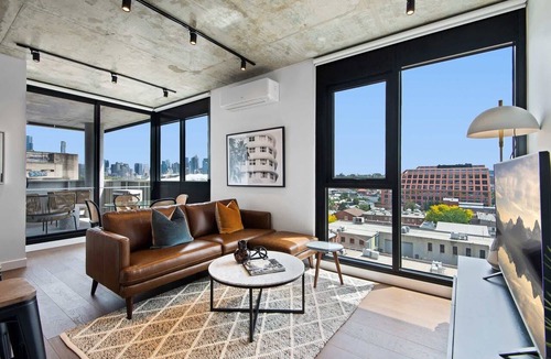 Cremorne Apartment | Executive 2-Bed Apartment with Views, Gym and Spa