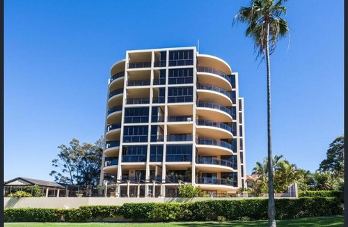 Wollongong Apartment | Executive Penthouse Apartment