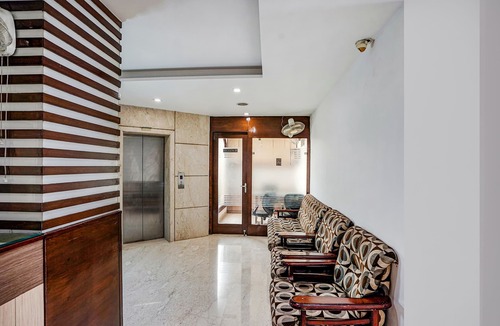 Vasundhara Hotel | Fabexpress Vasundhara Suits