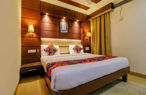East of Kailash Hotel | Fabhotel Admire Suites