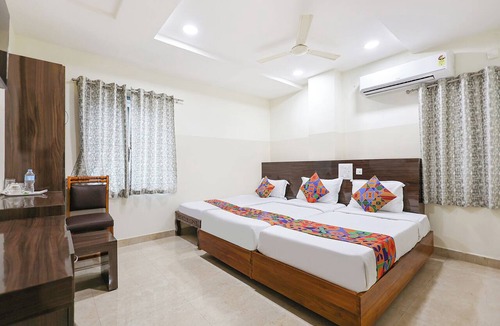 Vijayawada Hotel | FabHotel Anu Grand - Vijayawada