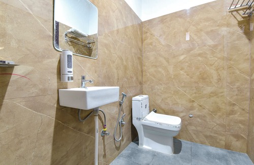 Sitapura Hotel | Fabhotel Avondale