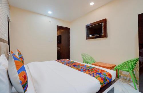 Kanpur Hotel | FabHotel Crystal Zee