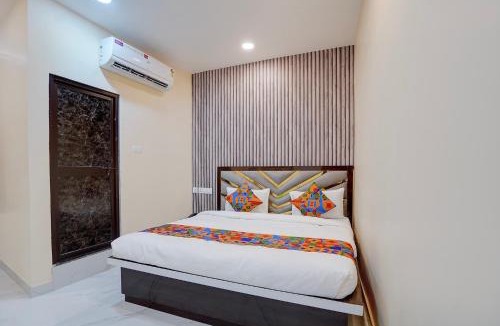 Kanpur Hotel | FabHotel Crystal Zee