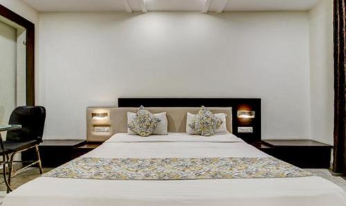 Bhopal Hotel | FabHotel CSFC