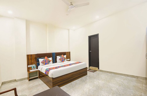 Karol Bagh Hotel | Fabhotel Fortune Residency - Nr Sarai Rohilla Railway Station