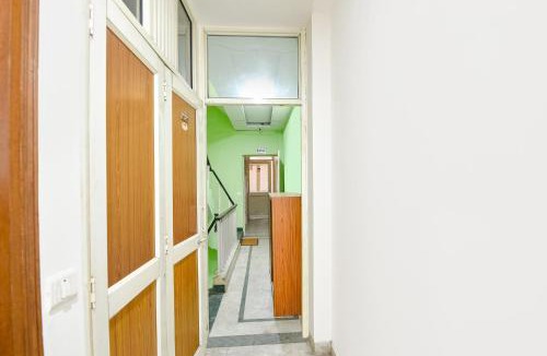 Govindpuri Hotel | FabHotel Grand