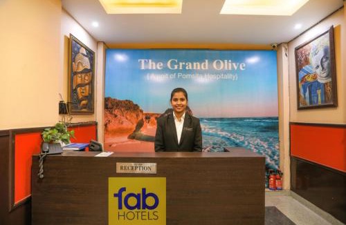 Noida Hotel | FabHotel Grand Olive