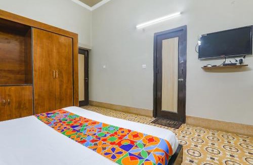 Allahabad Hotel | FabHotel Harmony