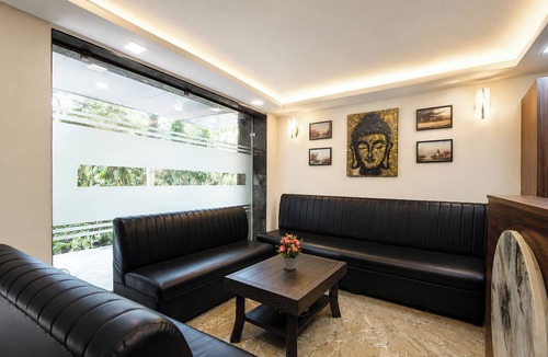 Karol Bagh Hotel | FabHotel Karol Bagh Residency - Nr. Karol Bagh Market