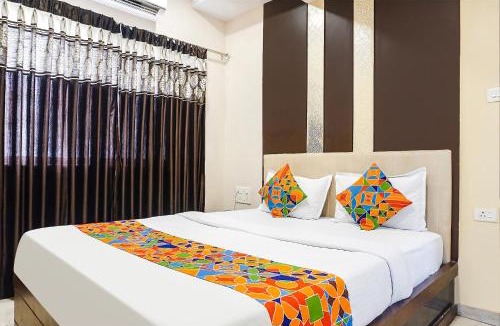 Nigdi Hotel | FabHotel Krishna Regency