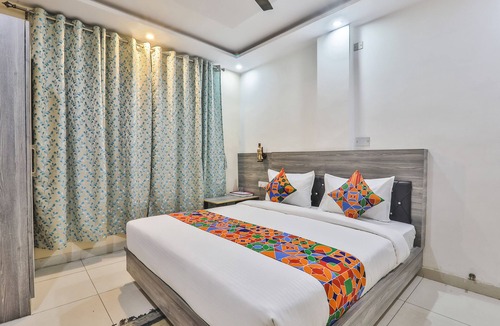 Kakarmatha Hotel | Fabhotel Ls Grand