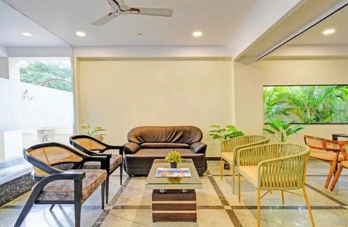 Shamshabad Hotel | Fabhotel Namaha Suites