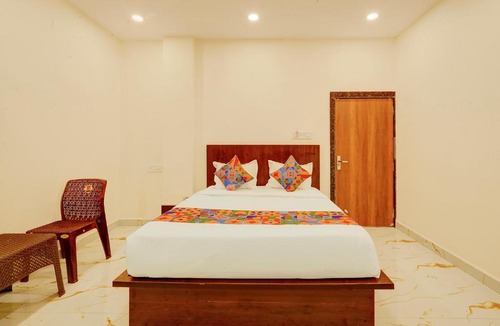 Bhopal Hotel | FabHotel PK Residency