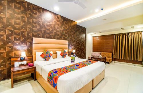 Bhopal Hotel | FabHotel Prime President