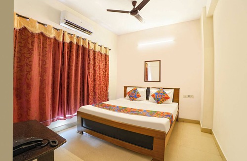 Ekkatuthangal Hotel | Fabhotel Skypix