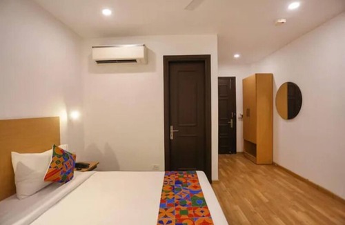 Pune Hotel | Fabhotel Sunshine Comfy Stay