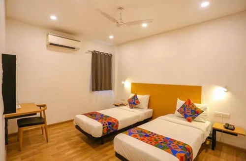 Pune Hotel | Fabhotel Sunshine Comfy Stay