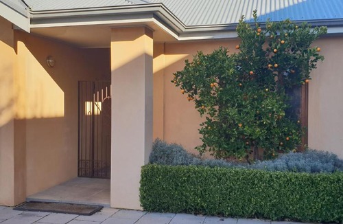 Tanunda House | Fechner Place Barossa, 1 Bed, Wine & Platter