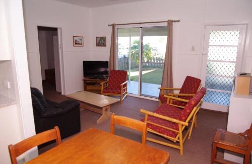 Crescent Head House | Fleur Cottage, 7 Willow Street