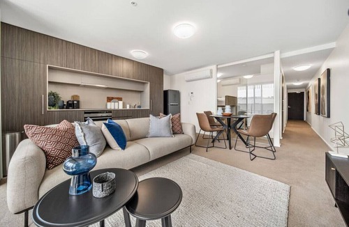 Adelaide Central Business District Apartment | Flinders Heights - A Walkable City-view Stay