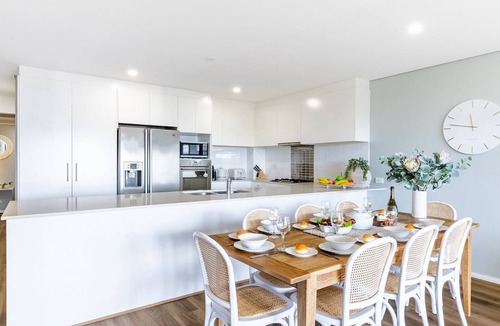 Fingal Bay Apartment | Footprints 1, 6-10 Market Street - Surfside Apartments