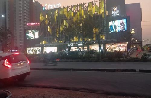 Maradu Hotel | FORA Inn