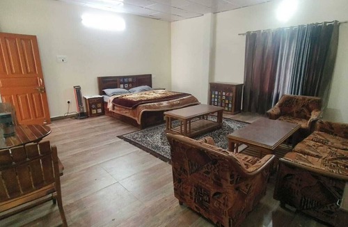 Dharamshala Hotel | Forest Rest House Gallu - Dharamkot