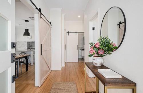 Wodonga House | Frankie's Place- lux & stylish