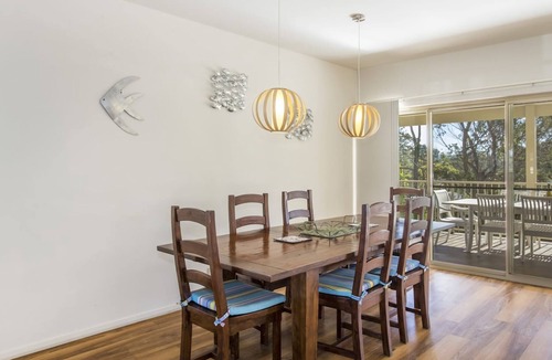 Mollymook Beach House | FREE NIGHT. Pay for 2 stay for 3