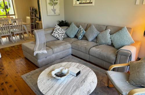 Cronulla House | Frogs by the Sea