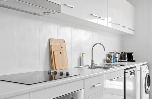 The Range Villa | Full Kitchen & Ensuite, Near Hospitals, Quiet