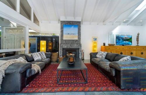 Suffolk Park House | Fuller Holidays - Adrift - Tallows Beachfront Suffolk Park