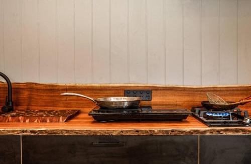 Marengo House | Galbraith Beach Studio 1 - steps away from beach