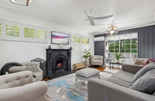 Coffs Harbour House | Gallipoli Getaway - Warm & Stylish, central location